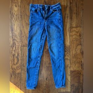 American Eagle Outfitters Light Blue Jeans